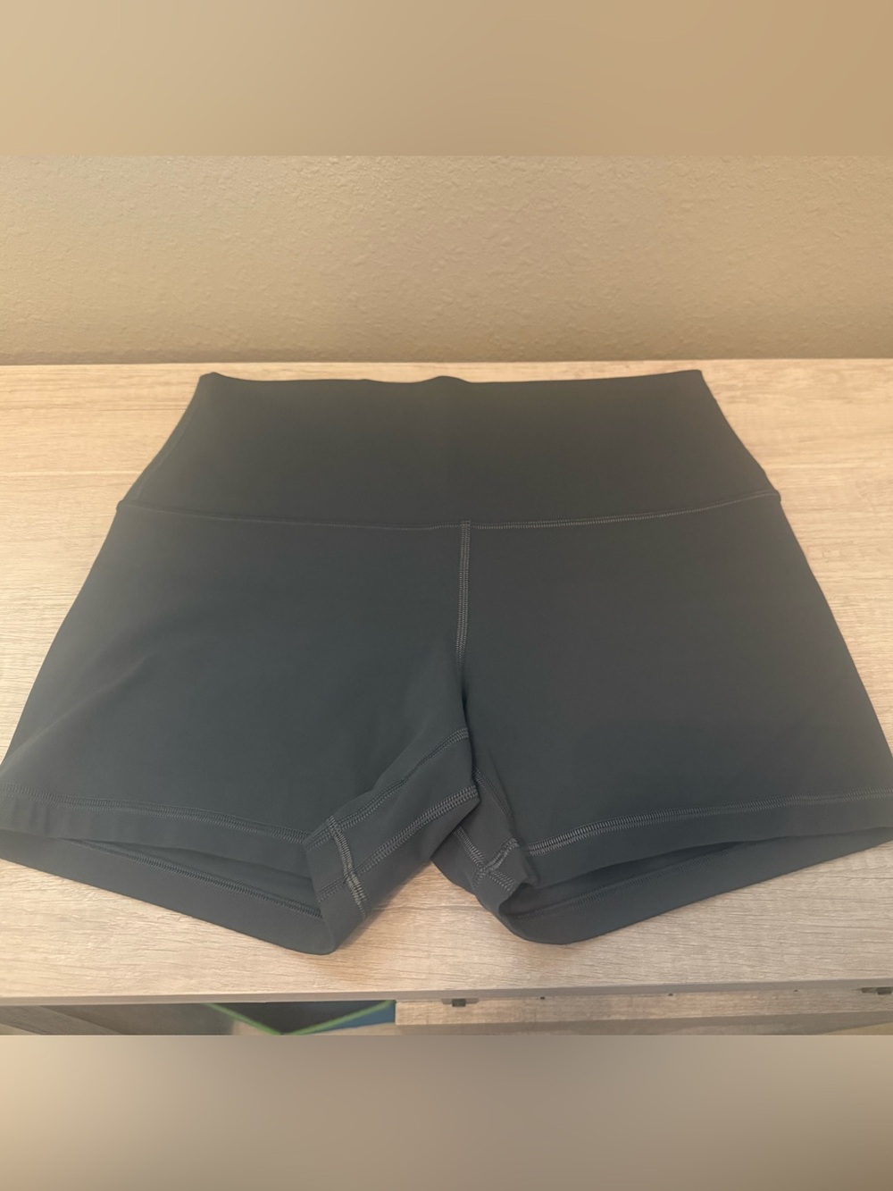 lululemon Align High-Rise Short 4" Color: Oil Grey Size: 10!